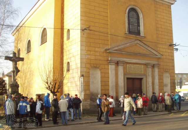 03_Misto srazu u Magdalenskeho kostela.jpg